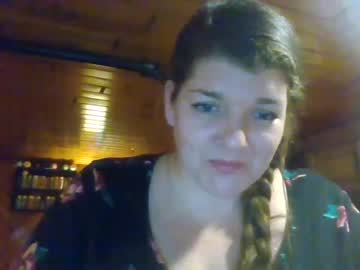 نيك محارم HD زوجة ابى تمص وتتناك من زبى بالمطبخ