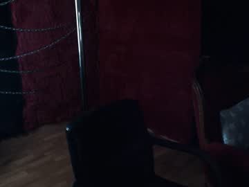 نيك محارم الاخت الشرموطة ترضع فى زب اخوها وتركب زبه