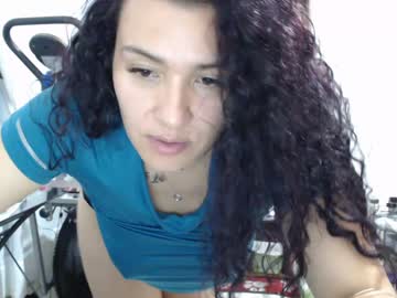 سكس ام وابنها hot neek الابن يفشخ امه نيك فى المطبخ